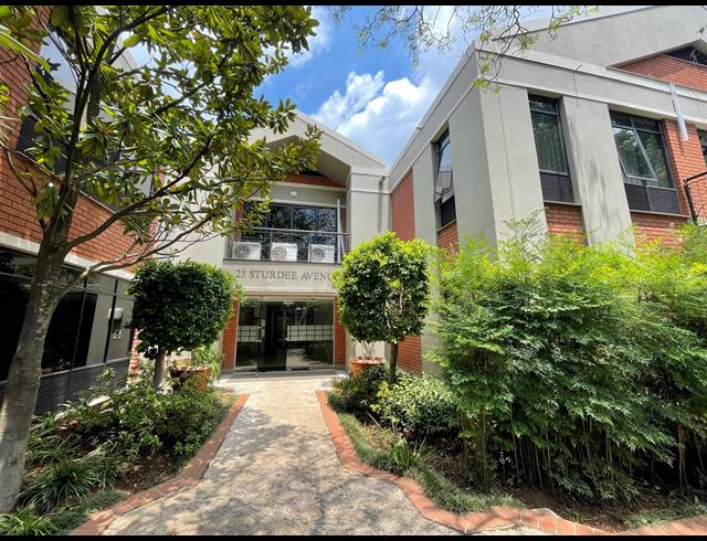 3,433M² OFFICE FOR SALE IN ROSEBANK